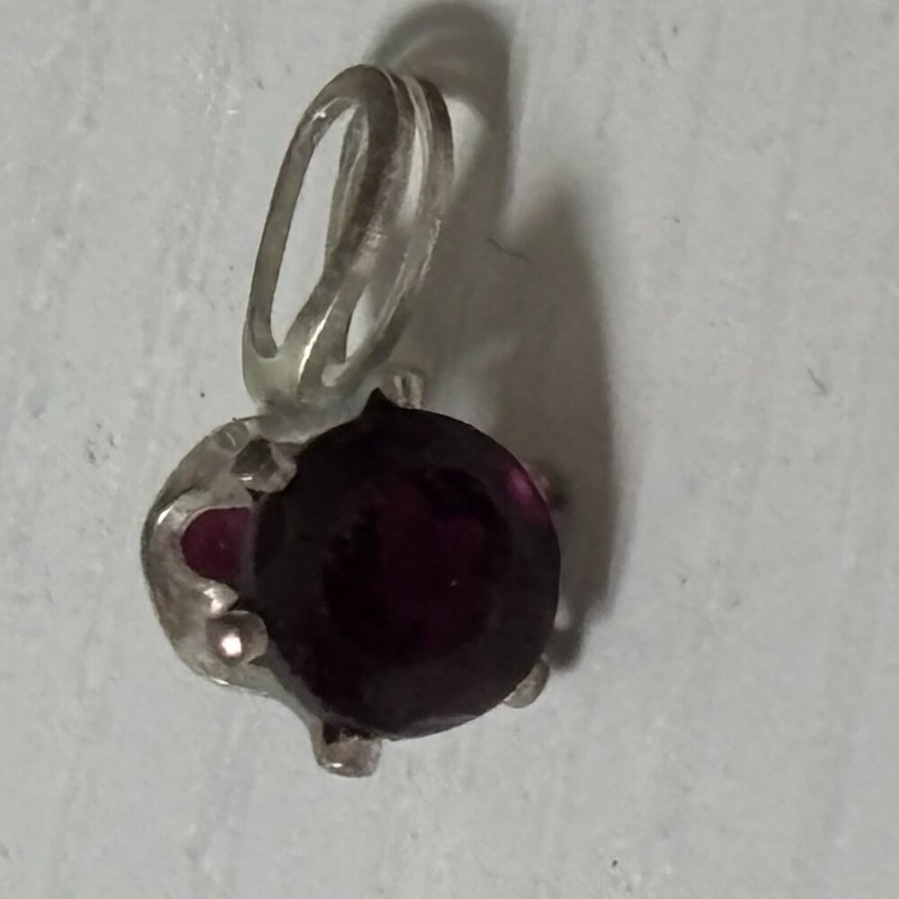 Sterling Silver Deep Purple Garnet Amethyst Round Solitaire Pendant